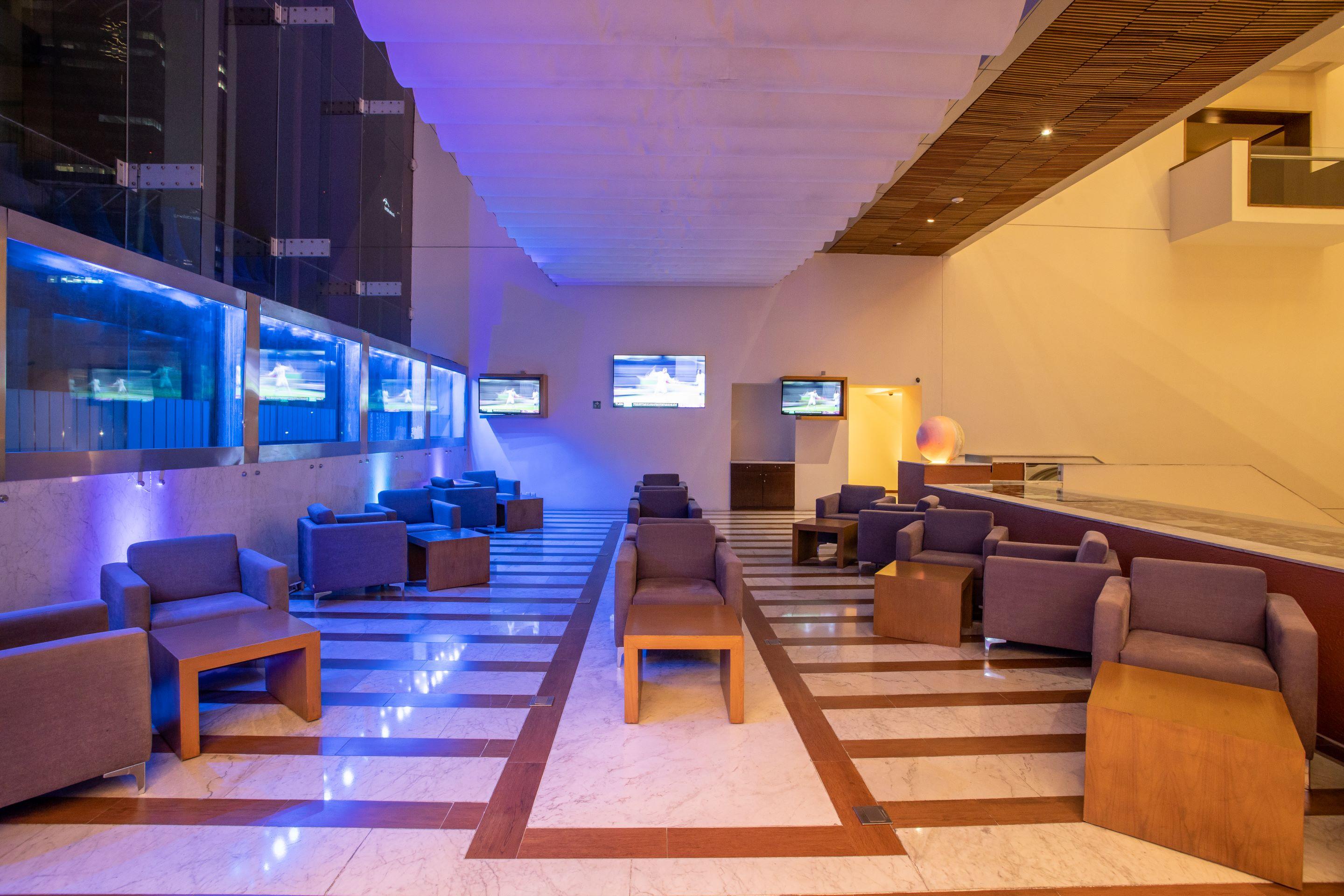 Camino Real Monterrey Hotel San Pedro Garza Garcia Ngoại thất bức ảnh VIP Lounge at the airport